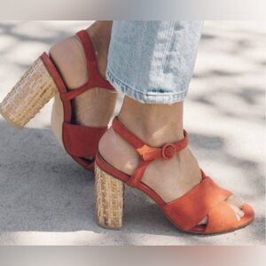 Soludos Leather Cherry Olivia Heel. Size women’s 6🔥